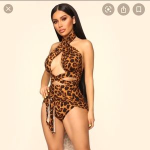 Fashion Nova “In Your Wildest Dreams” Leopard Set